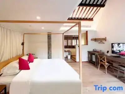 Blossom Hill Inn · Shantang - 24