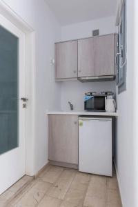 Blue Waves Suites & Apartments - 59
