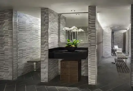 The Watergate - 16