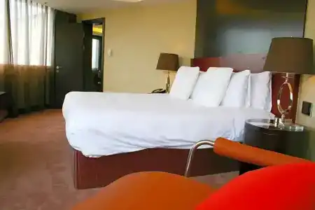 Mercure Shanghai Royalton - 38