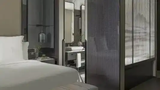 Four Seasons At Centre - 88