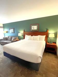 Boothill Inn and Suites - 52