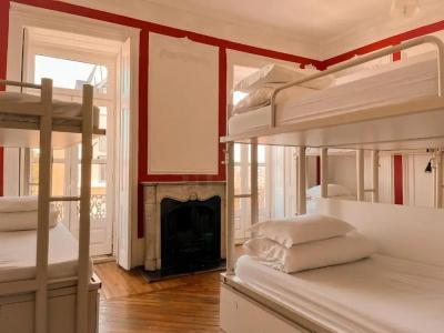 Safestay Lisbon Bairro Alto - 39