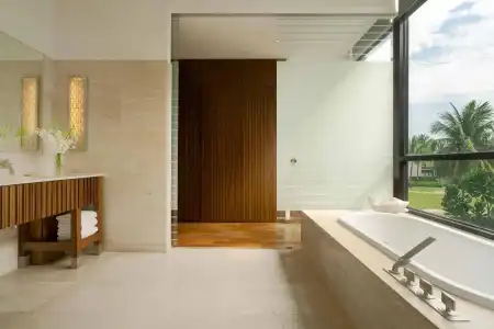 Hyatt Regency Danang Resort and Spa - 43