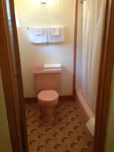 Indian Trail Motel - 9