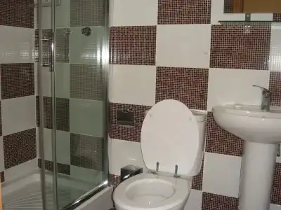 DownTown Guest House - 5
