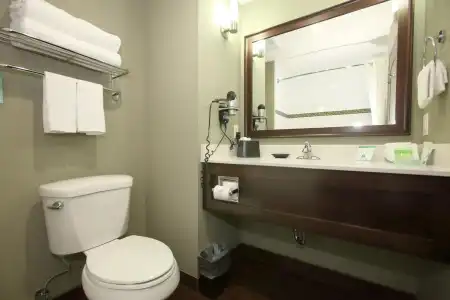 Best Western Pacific Inn - 40