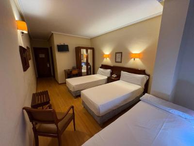 B&B Gijón Centro Begoña - 31
