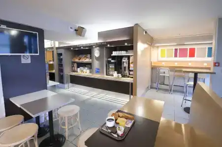 B&B Clermont-Ferrand Le Brézet Aéroport - 19