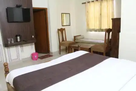 Raghuraj Palace - 42