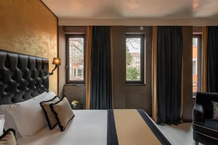 Carnival Palace - Venice Collection - 54