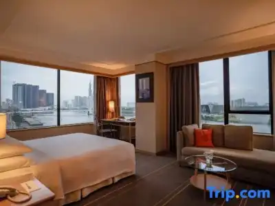 Renaissance Riverside Saigon - 184