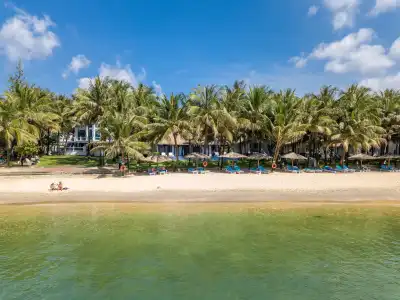 L'Azure Resort and Spa - 21