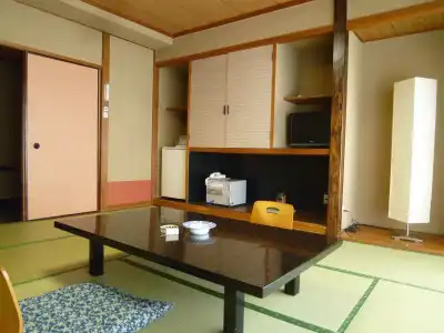 Yoshino - 1