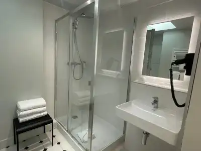 Hôtel de Suez - 58
