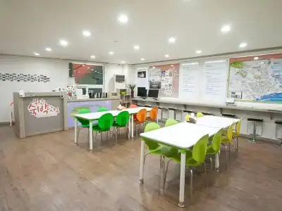 Busan Sukbak Dot Com Guest House - 9