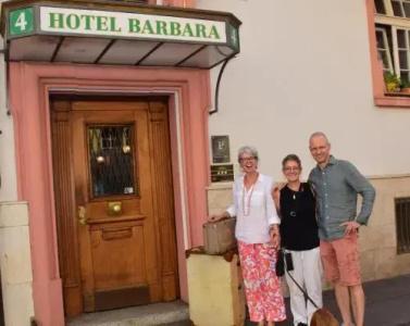 Barbara - 27