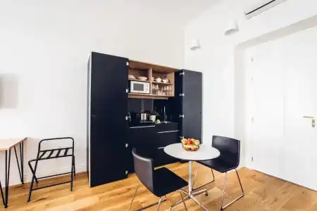 Adele Apartments - 16