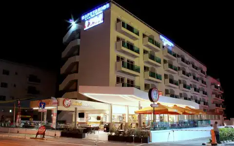 Kapetanios Bay - 34