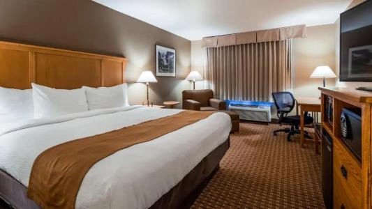 Best Western Plus GranTree Inn - 65
