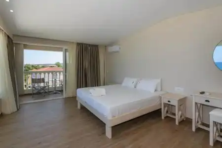 Belussi Beach & Suites - 129