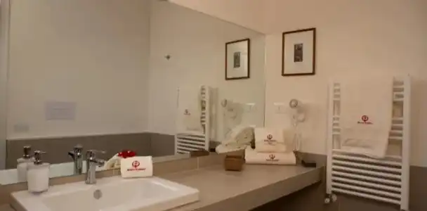 Marbela Apartments & Suites - 79