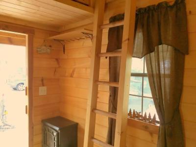 The Wayfaring Buckeye Hostel - 30