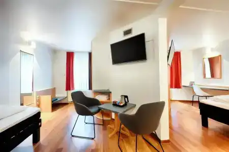 B&B Aachen-Hbf - 54