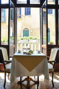 Palazzo Lion Morosini - Check in Presso Locanda Ai Santi Apostoli - 20