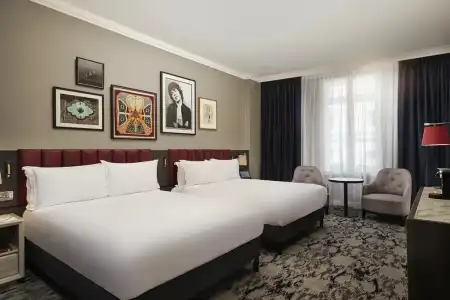 The Trafalgar St. James London, Curio Collection by Hilton - 56