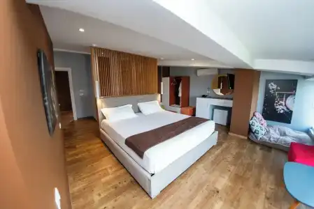 Olivar Tirana - 127