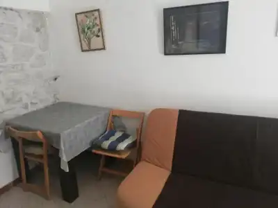 LaRos Apartments - 106