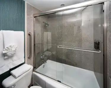 The Whitehall Houston - 10