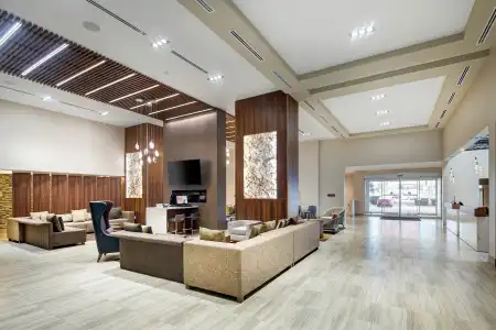DoubleTree by Hilton Toronto Airport - 25
