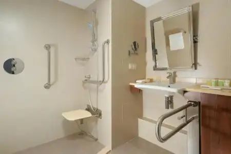 Courtyard by Marriott Tashkent - 49
