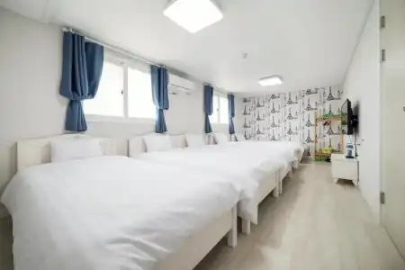 Dreamtrip Guesthouse - 37