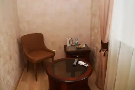 Tsentralny Mini-Hotel - 36
