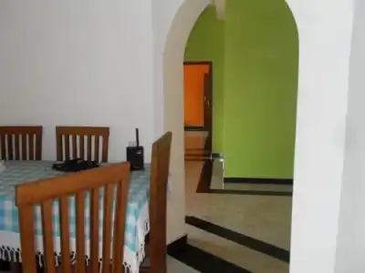 Bee Nest Bed & Breakfast - 3