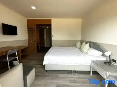 Garden Paradise & Serviced Apartment - 53