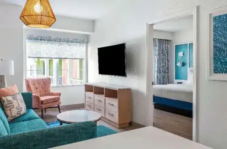 DoubleTree Suites by Hilton Naples - 67