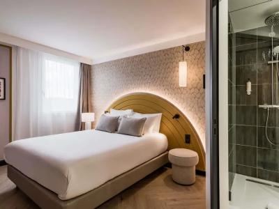 Mercure Chartres Est - 93