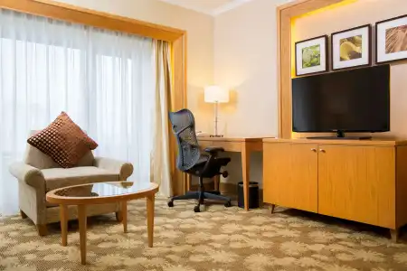 Hilton Garden Inn Hanoi - 5