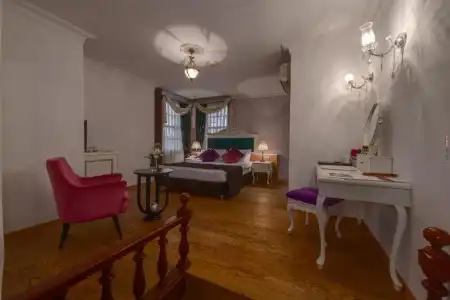 Tuvana - Special Class - 32