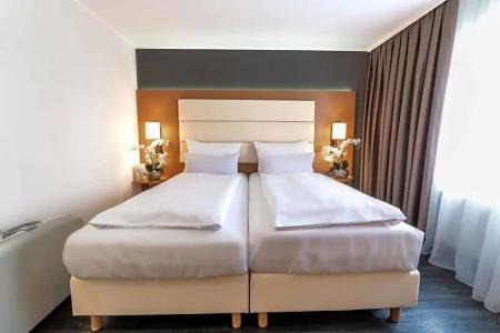 PLAZA INN Heilbronn - 64