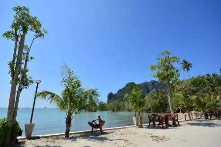 Diamond Beach Resort - 14