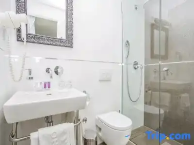 Jona Rooms Podstrana - 30