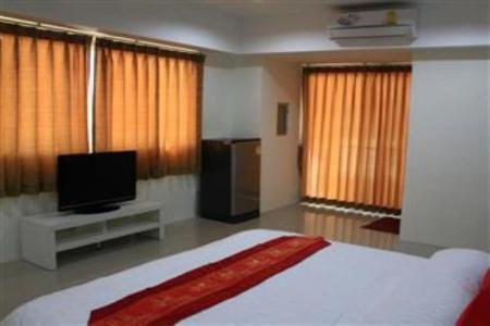 Buathip Resort - 1