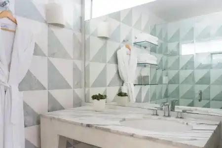 Avalon Beverly Hills, a Member of Designs - 9