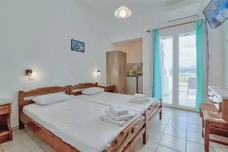 Pavlos Place - 125