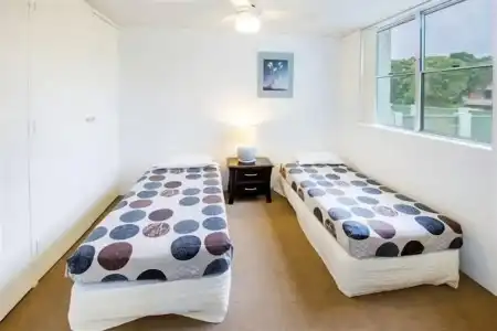 Tradewinds Apartments - 45